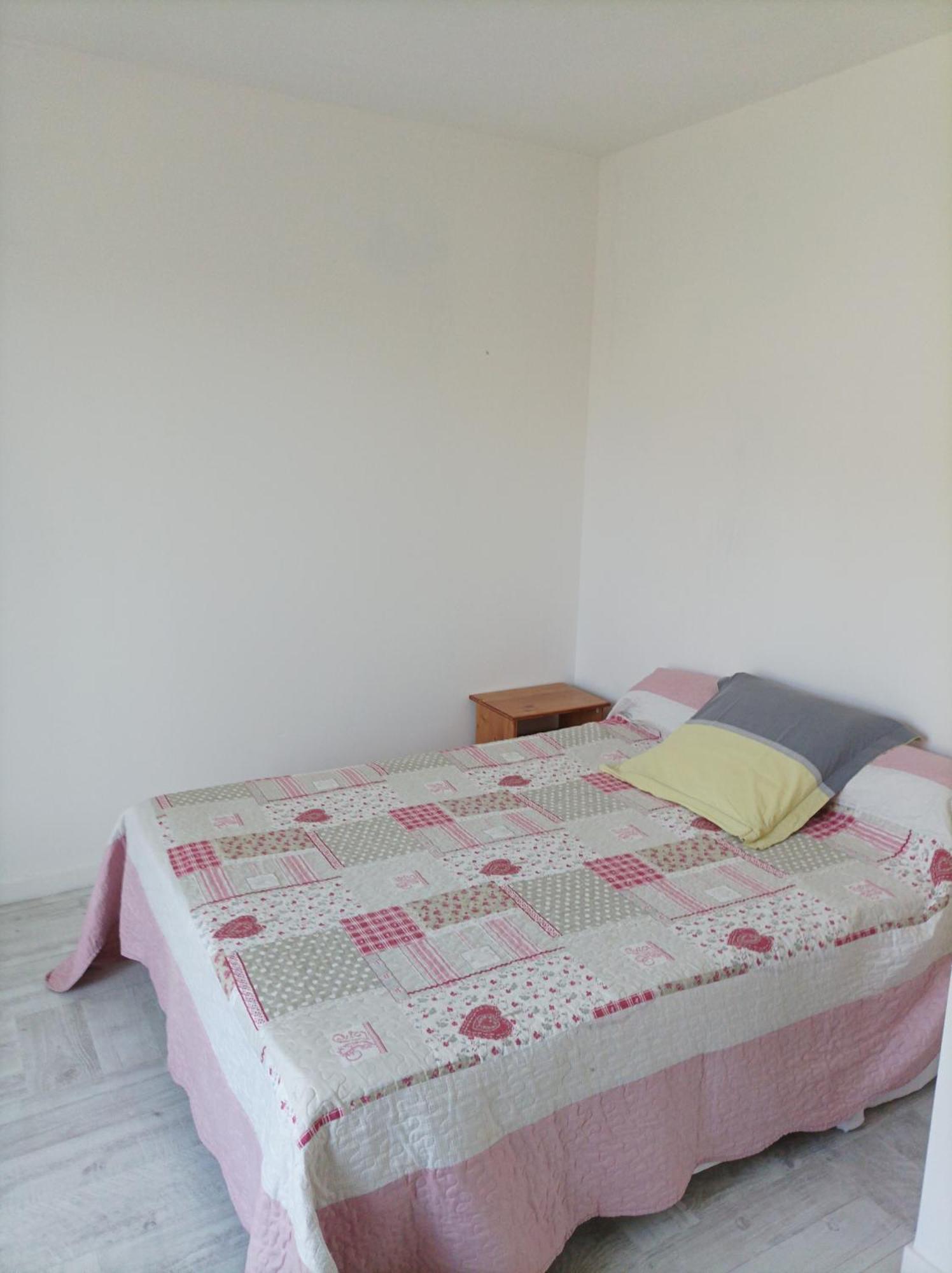 Chambre Chez Corinne Loudes Exteriör bild